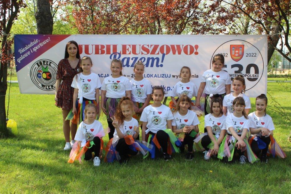 Majówkowo i Jubileuszowo przy fontannie w parku!